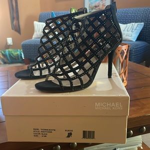 Michael Kors Yvonne Booth Black Suede Bootie